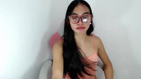 Snapshot of ella_walkerxxx chatting on April 30, 2026, 3:18 pm ella_walkerxxx online show from April 30, 2026, 3:18 pm