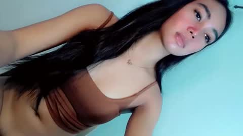 Snapshot of ella_walkerxxx chatting on May 25, 2026, 4:29 am ella_walkerxxx online show from May 25, 2026, 4:29 am