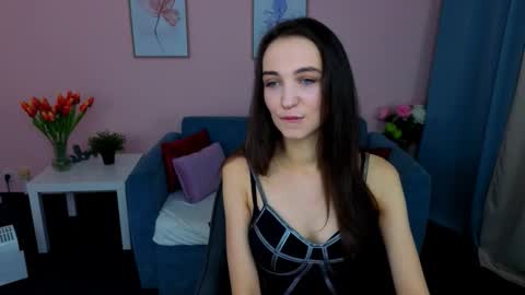 Snapshot of ellaasteele chatting on October 11, 2025, 9:46 pm ellaasteele online show from October 11, 2025, 9:46 pm