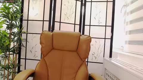 Ella online show from March 5, 2026, 7:04 am