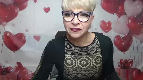 EllaBonito online show from May 7, 2026, 5:57 am
