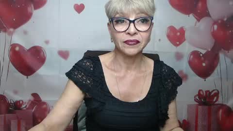 EllaBonito online show from May 19, 2026, 5:47 am