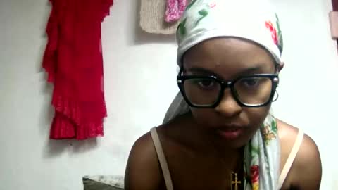 ellah245 online show from February 2, 2026, 2:54 am