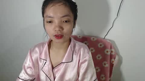 Ellah online show from October 27, 2025, 2:04 am