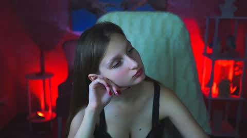 Ella online show from December 3, 2024, 12:49 pm