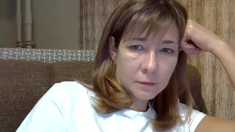 ellajohnsonx online show from December 1, 2024, 4:29 pm