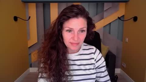 EllaLongs online show from April 7, 2026, 11:32 am