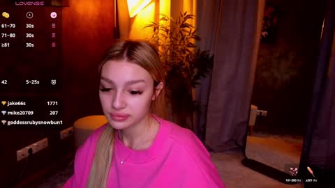 Snapshot of ellamilla chatting on January 23, 2025, 5:56 am ellamilla online show from January 23, 2025, 5:56 am