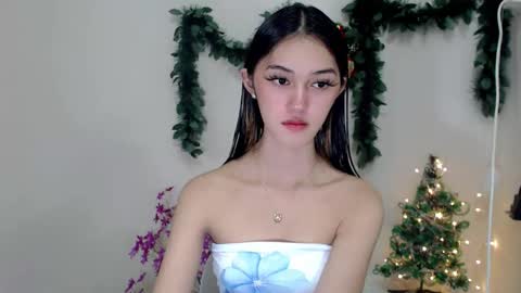 Snapshot of ellamiller69 chatting on September 9, 2025, 11:37 pm ELLA online show from September 9, 2025, 11:37 pm