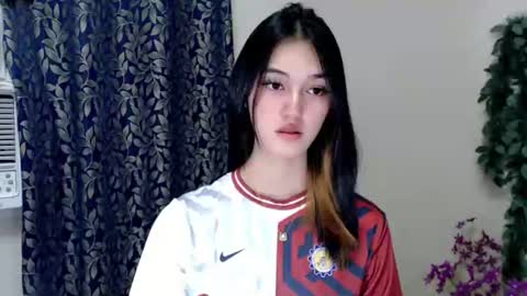 Snapshot of ellamiller69 chatting on September 12, 2025, 8:20 pm ELLA online show from September 12, 2025, 8:20 pm