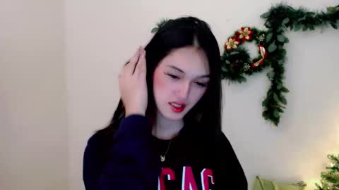 Snapshot of ellamiller69 chatting on September 19, 2025, 9:26 pm ELLA online show from September 19, 2025, 9:26 pm