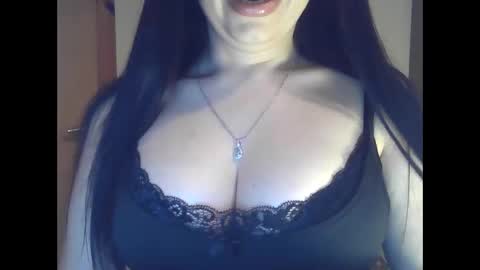 elle010843 online show from April 3, 2026, 7:56 pm