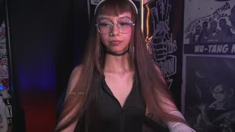 follow me on instagram .    online show from April 7, 2026, 4:29 pm