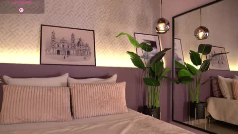 Elle Diane online show from January 15, 2026, 10:13 pm