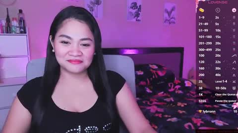 Snapshot of elleelle123 chatting on December 18, 2024, 2:10 am Ann online show from December 18, 2024, 2:10 am