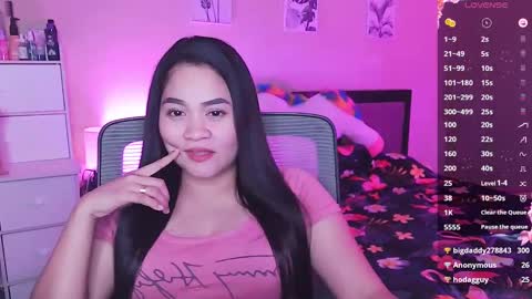 Snapshot of elleelle123 chatting on January 3, 2025, 4:44 am Ann online show from January 3, 2025, 4:44 am