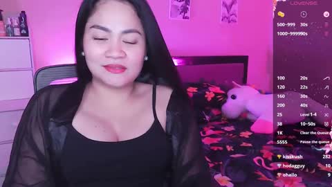 Snapshot of elleelle123 chatting on January 5, 2025, 5:41 am Ann online show from January 5, 2025, 5:41 am