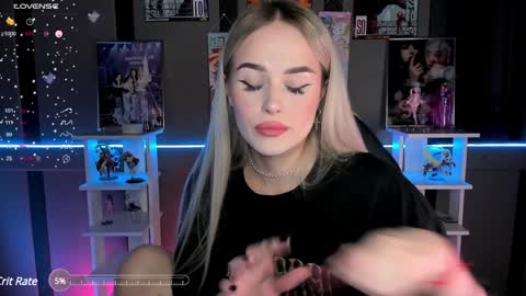 Snapshot of ellensoftt chatting on December 10, 2024, 5:55 pm Maria online show from December 10, 2024, 5:55 pm