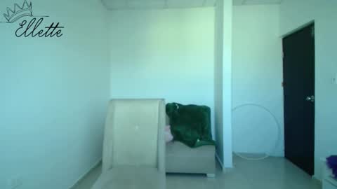 princess online show from February 4, 2025, 8:59 pm