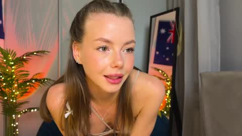 Snapshot of elli_harmon chatting on January 11, 2025, 3:20 pm Ellie  --- Ill see you either on Friday or Saturday and definitely on Sunday  online show from January 11, 2025, 3:20 pm