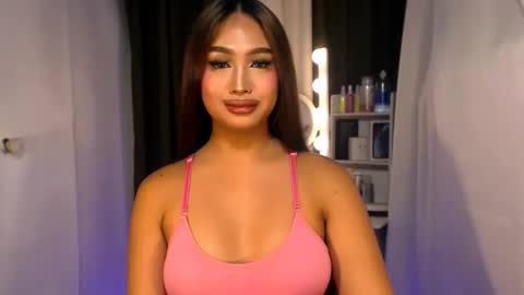 ellie online show from March 25, 2026, 2:17 am