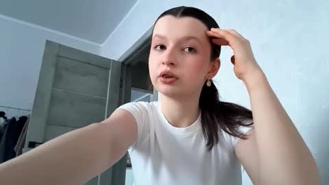 Ellie online show from February 10, 2026, 1:15 pm