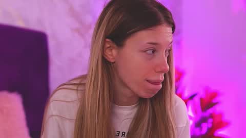 EllinaNuria online show from February 23, 2026, 3:59 am