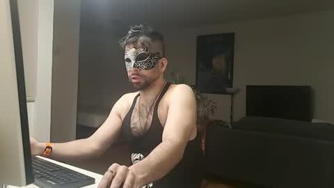 Snapshot of ellllixxx chatting on April 4, 2026, 9:18 am ellllixxx online show from April 4, 2026, 9:18 am