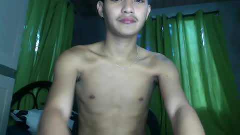 Snapshot of ellorrey chatting on July 2, 2026, 8:09 am ELLORREY online show from July 2, 2026, 8:09 am