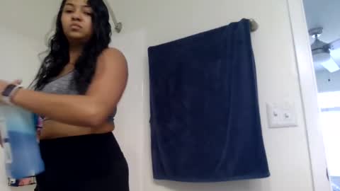 Elly online show from March 28, 2026, 3:55 pm