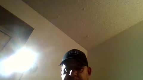 elmario24 online show from January 14, 2026, 8:31 am