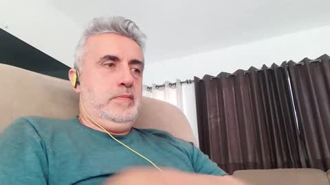 Snapshot of elmejorfvb2 chatting on February 10, 2025, 4:36 pm fer online show from February 10, 2025, 4:36 pm