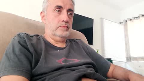 Snapshot of elmejorfvb2 chatting on March 5, 2025, 8:10 pm fer online show from March 5, 2025, 8:10 pm