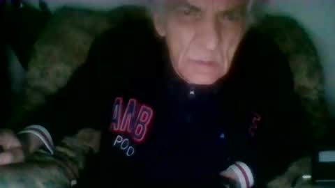 elmo191271 online show from October 17, 2025, 6:49 am