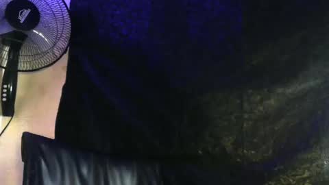 Snapshot of elniga21 chatting on January 16, 2025, 12:12 am EL NIIGGGAA 21 EL NIGGA 21 online show from January 16, 2025, 12:12 am