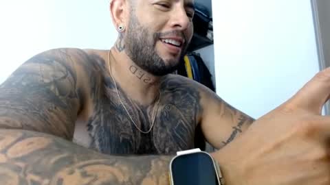 elosocazador online show from January 24, 2025, 7:07 pm