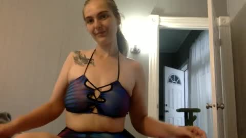 Snapshot of elove201435 chatting on July 10, 2026, 12:26 am Daddy Emmy online show from July 10, 2026, 12:26 am
