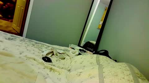 Snapshot of elpouto chatting on October 24, 2025, 12:34 pm Elpouro online show from October 24, 2025, 12:34 pm