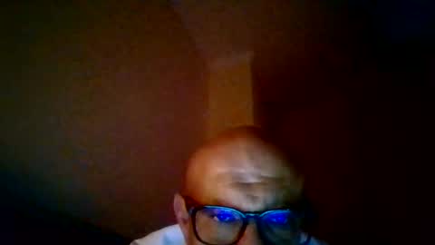 els288715 online show from November 9, 2025, 9:02 pm