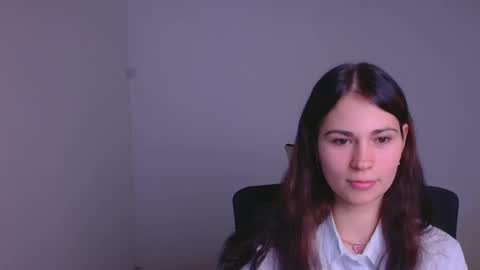 Snapshot of elsa_mur chatting on December 28, 2024, 7:01 pm Elsa online show from December 28, 2024, 7:01 pm