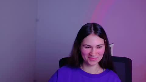 Snapshot of elsa_mur chatting on January 24, 2025, 8:22 pm Elsa online show from January 24, 2025, 8:22 pm