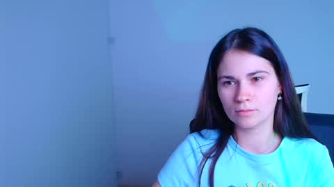 Snapshot of elsa_mur chatting on February 8, 2025, 7:49 pm Elsa online show from February 8, 2025, 7:49 pm