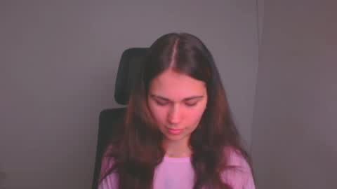 Snapshot of elsa_mur chatting on February 10, 2025, 7:49 pm Elsa online show from February 10, 2025, 7:49 pm
