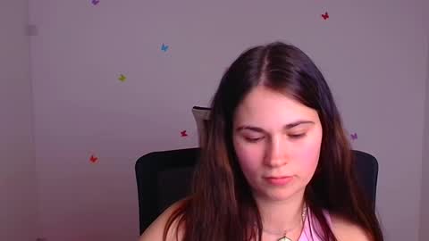 Snapshot of elsa_mur chatting on February 21, 2025, 10:48 pm Elsa online show from February 21, 2025, 10:48 pm