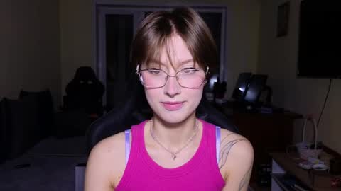 elsaangel online show from February 22, 2026, 12:47 pm