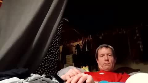Snapshot of eluardo53 chatting on February 20, 2025, 9:00 am eluardo53 online show from February 20, 2025, 9:00 am