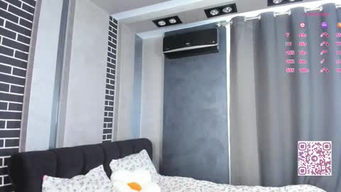 Alex online show from September 20, 2025, 3:40 am