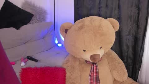 Ross online show from October 12, 2025, 9:36 pm