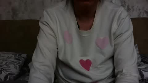 elyseblue online show from February 12, 2025, 11:40 am