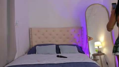 Snapshot of elza_fuentes01 chatting on May 12, 2026, 8:06 pm Michelle online show from May 12, 2026, 8:06 pm